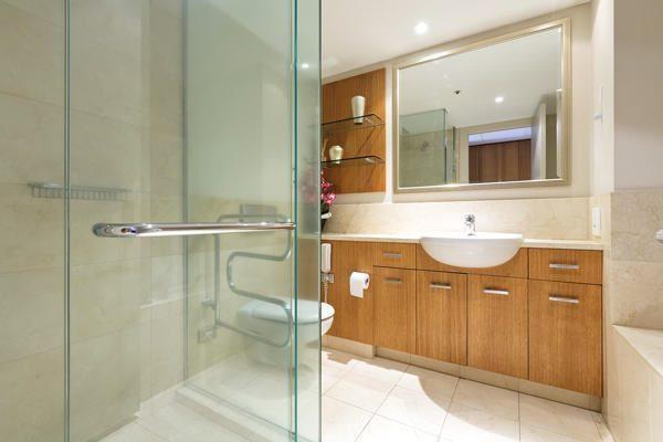 Apartment Metropolis 1 Bedroom With Parking *